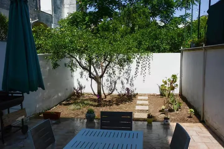 Origini - Apartment With Private Garden Lecce